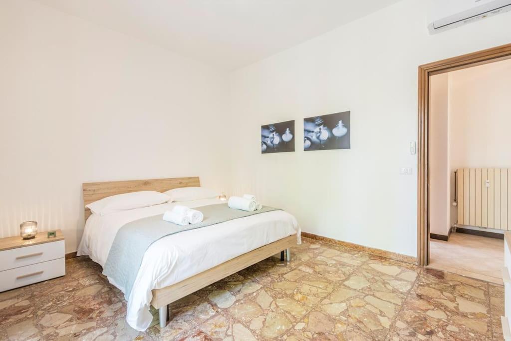 Famileisure Suites Near Policlinico & University Modena Kültér fotó