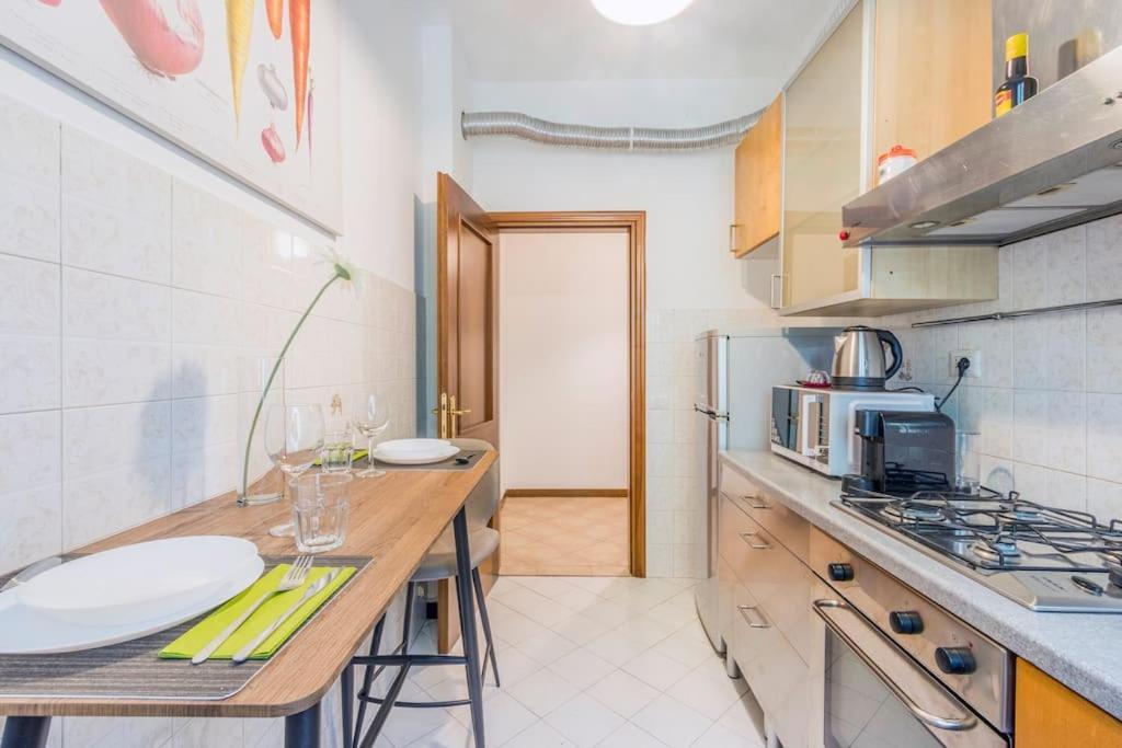 Famileisure Suites Near Policlinico & University Modena Kültér fotó